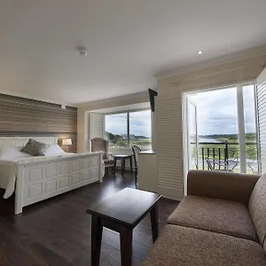 Bed & Breakfast Sea Breeze, Galway